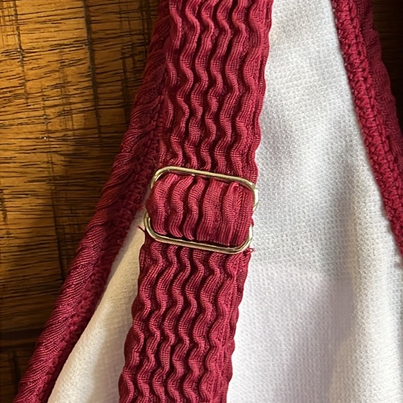 High Waisted Solid Wine Red Bikini Size Medium - Picture 5 of 10